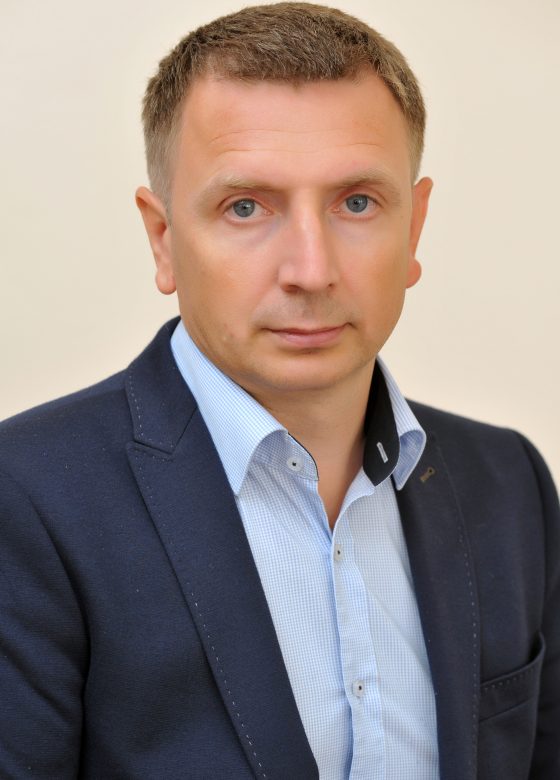 <b>Stanislav