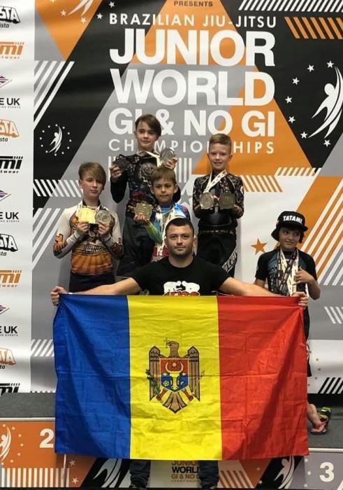 120929242_3007419349363621_2167278717047866787_n